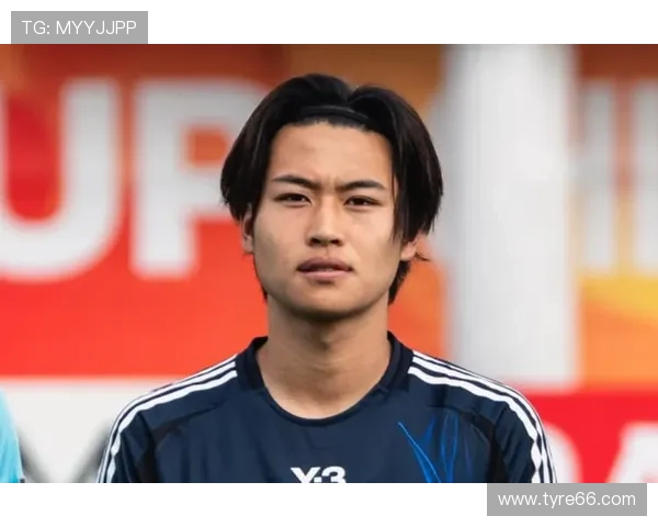 日本U23市原吏音加盟AZ