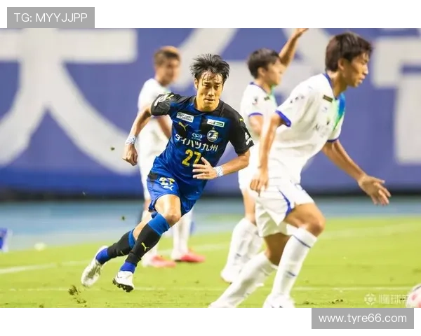 克拉马拉头槌建功神户半场追平